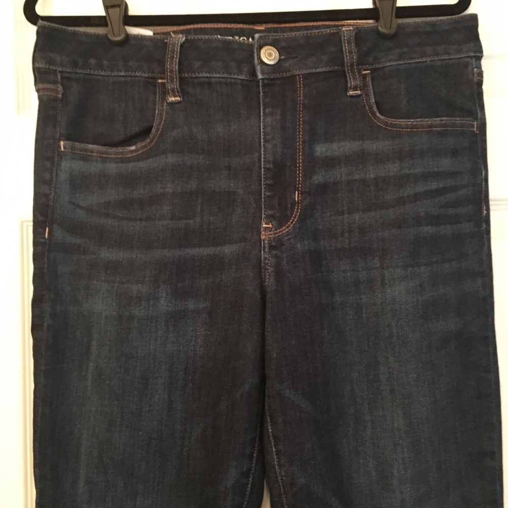 American Eagle Outfitters Hi-Rise Jegging